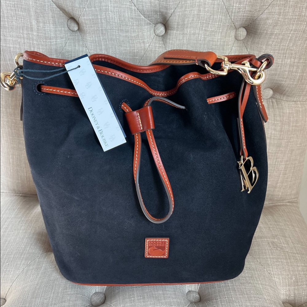 Super cute leather tote. Dooney & Bourke. Brand new.